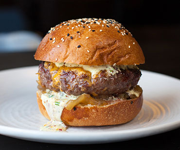 FOURTH_Miekle_Burger